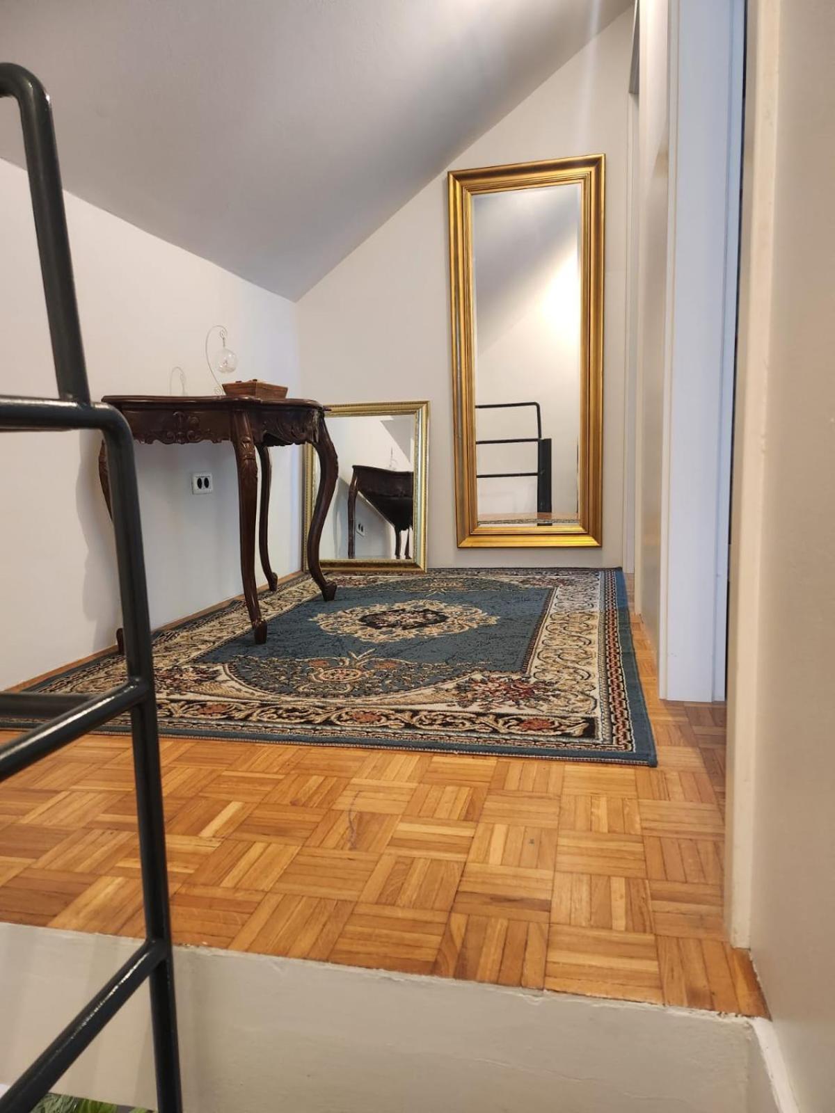 류블랴나 Avrora House Free Parking In Old Town 아파트 외부 사진